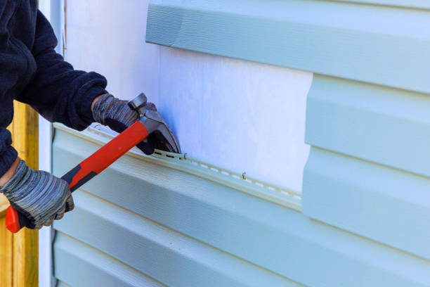 Reliable Siding Repair contractor in Land O'Lakes, FL by Creative Siding
